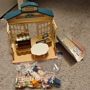 Grocery Market Playset with Accessories